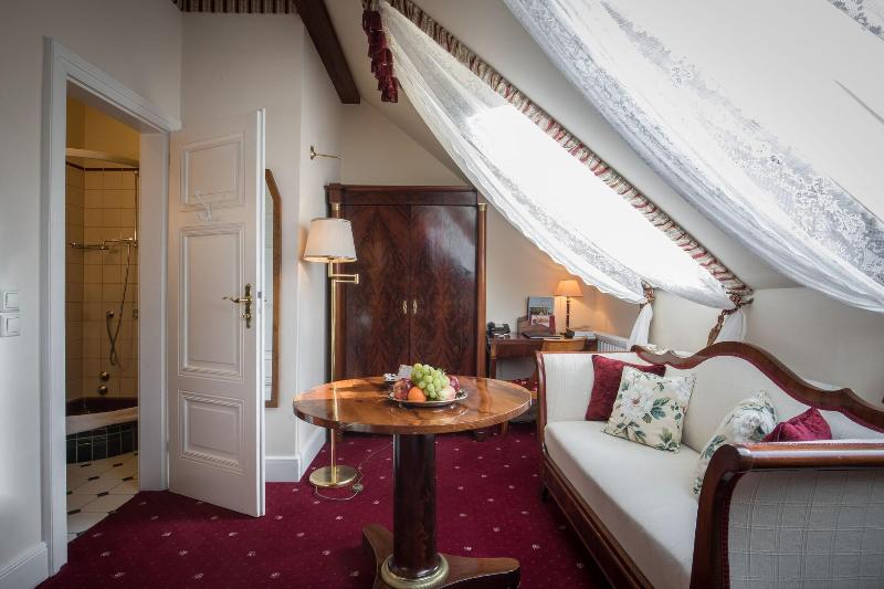 豪华房间, Belle Epoque