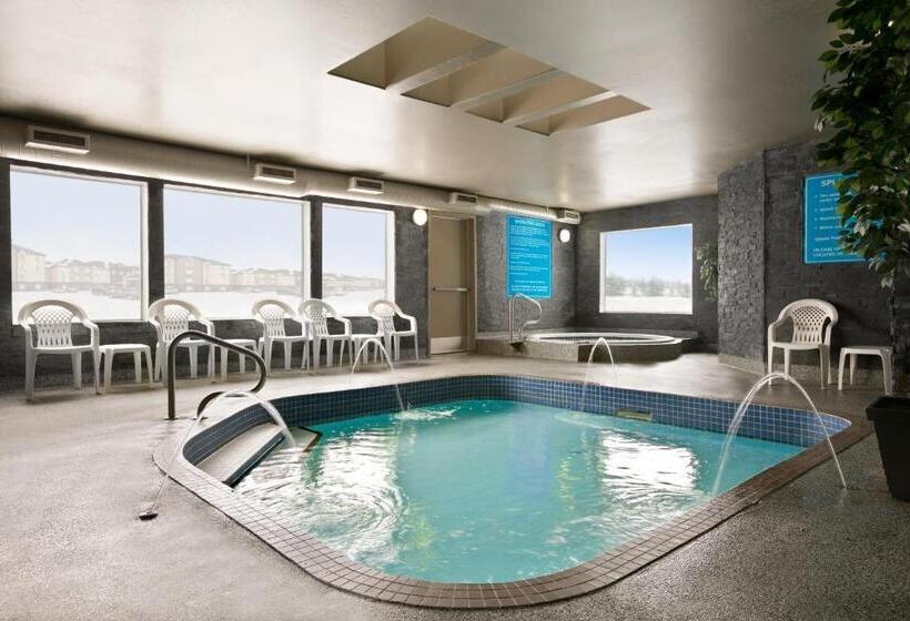 Номер Deluxe Адаптированный для Инвалидов, Days Inn By Wyndham Regina