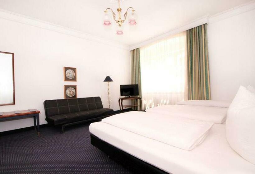 חדר סטנדרט, Der Fürstenhof