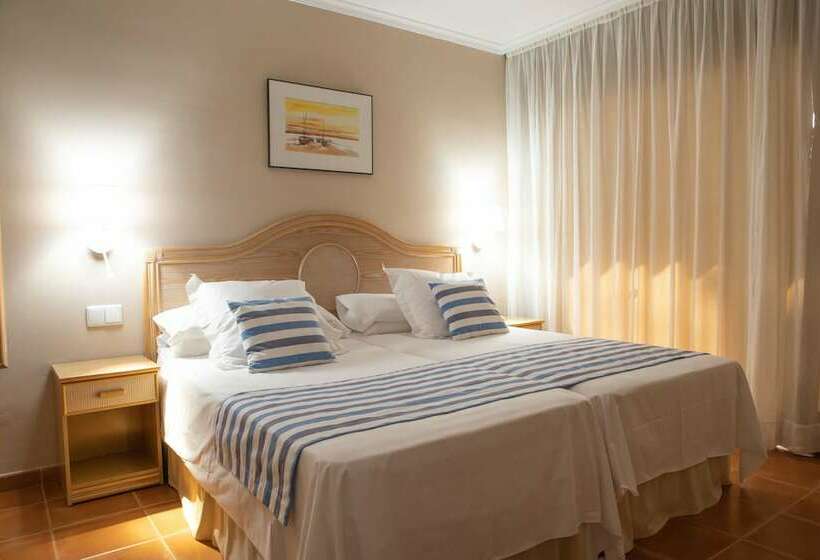 스탠다드 룸, Dwo Les Palmeres