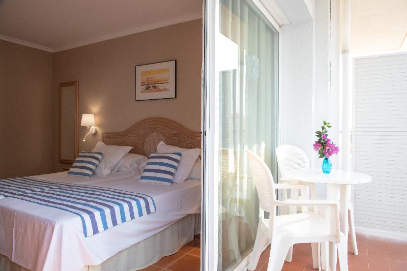 스탠다드 룸, Dwo Les Palmeres