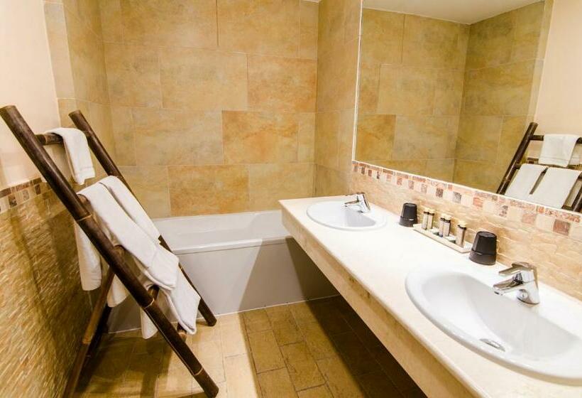 带园景的小型套房, El Cortijo De Zahara By Qhotels