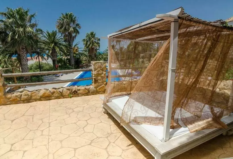 庭の見えるジュニアスイート, El Cortijo De Zahara By Qhotels