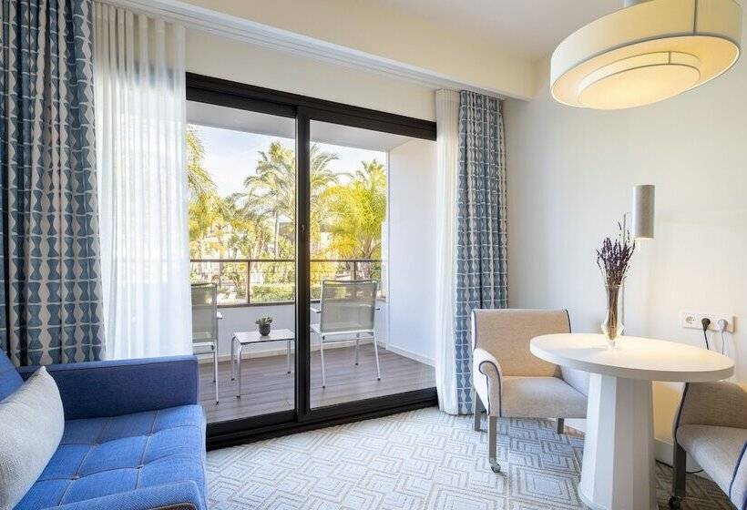 家庭间, Eurostars Sitges