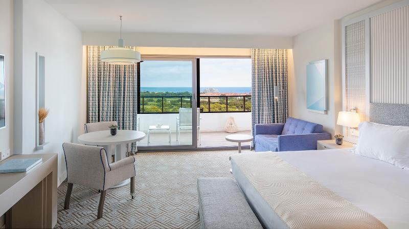 带露台的豪华间, Eurostars Sitges