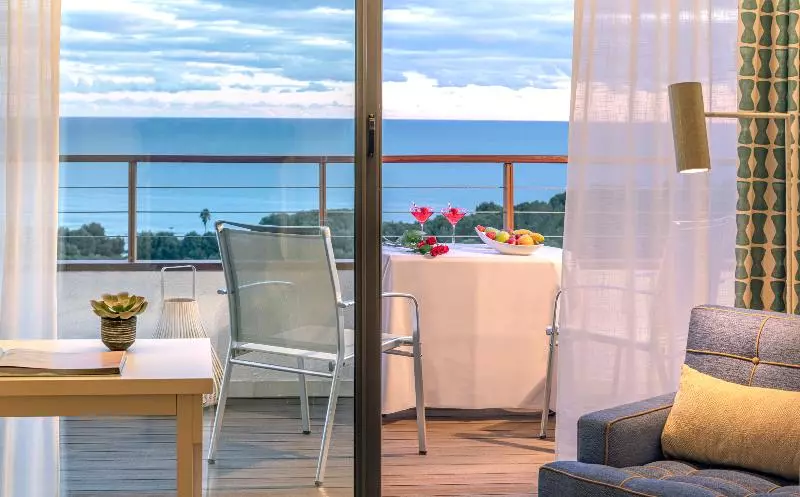 オーシャンビュースーペリアールーム, Eurostars Sitges