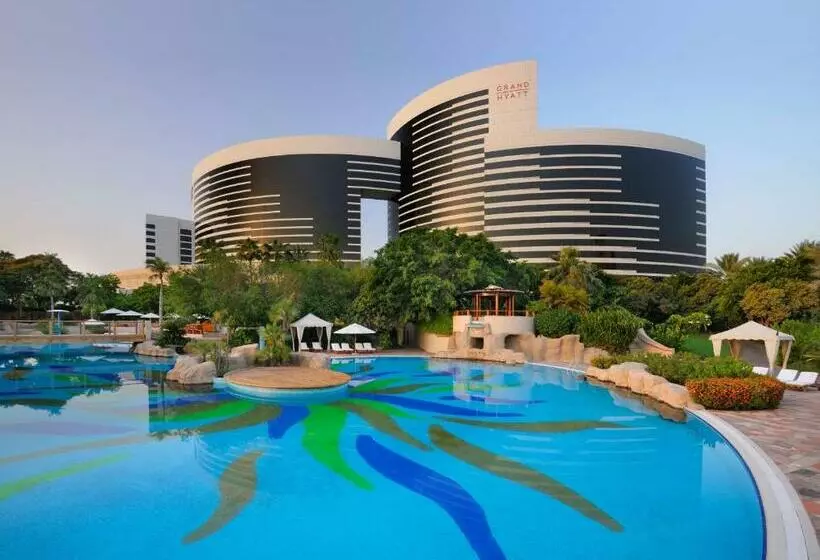 اتاق کلاب, Grand Hyatt Dubai Resort & Waterpark