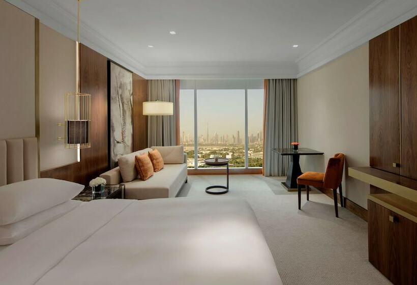Номер Клуб, Grand Hyatt Dubai
