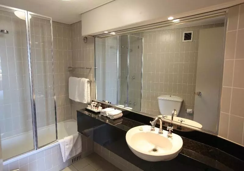 اتاق استاندارد با تخت بزرگ, Hampton by Hilton San Jose Airport