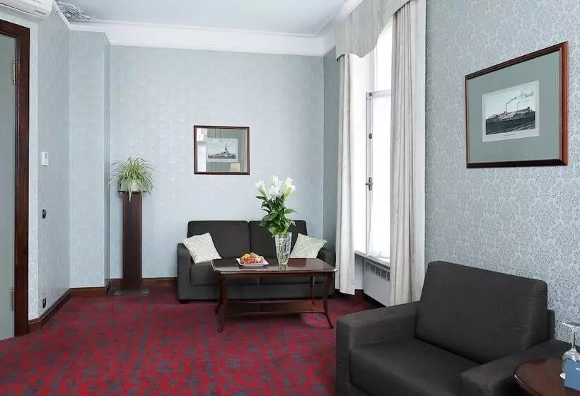 ジュニアスイート, Hestia Hotel Barons Old Town