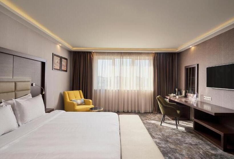 סוויטה עם נוף לעיר, Imperial Plovdiv, A Member Of Radisson Individuals