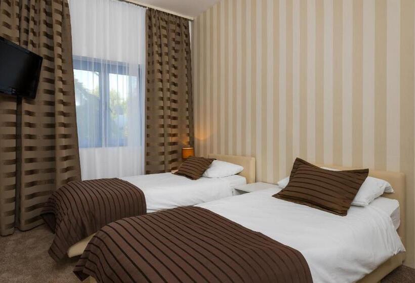 Standard Room Park View, Jadran