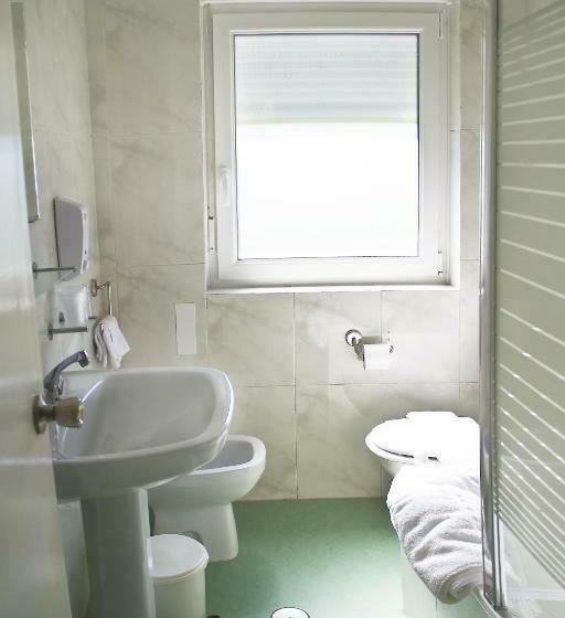 חדר סטנדרט, Langosteira