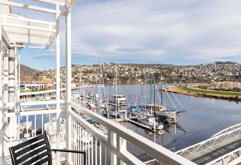 リバービュースイート, Peppers Seaport