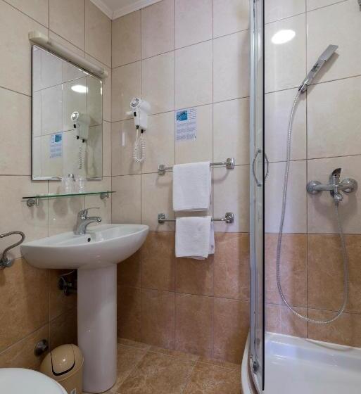 غرفة قياسية إطلالة جانبية علي البحر, Perla