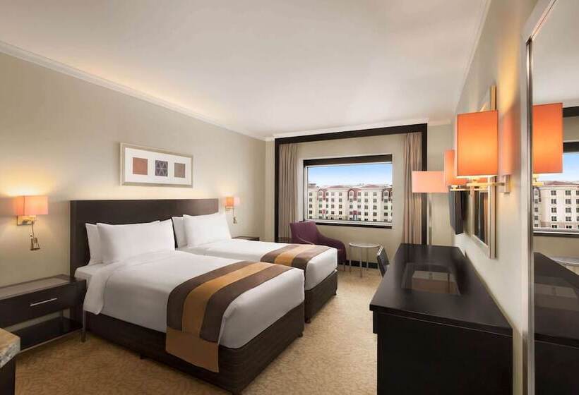 适用于残疾人士的豪华房间, Ramada Plaza By Wyndham Dubai Deira