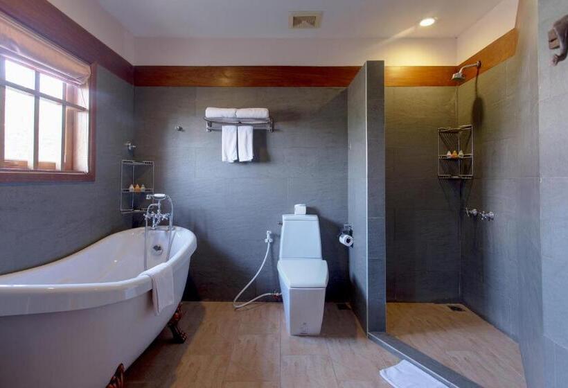 بانگلوی استاندارد, Royal Angkor Resort & Spa