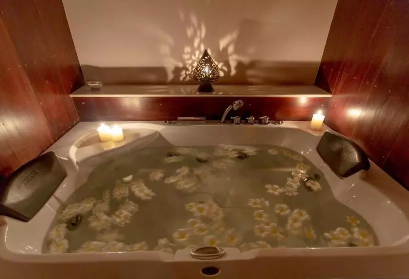ビラホテル１ベッドルーム, Royal Angkor Resort & Spa