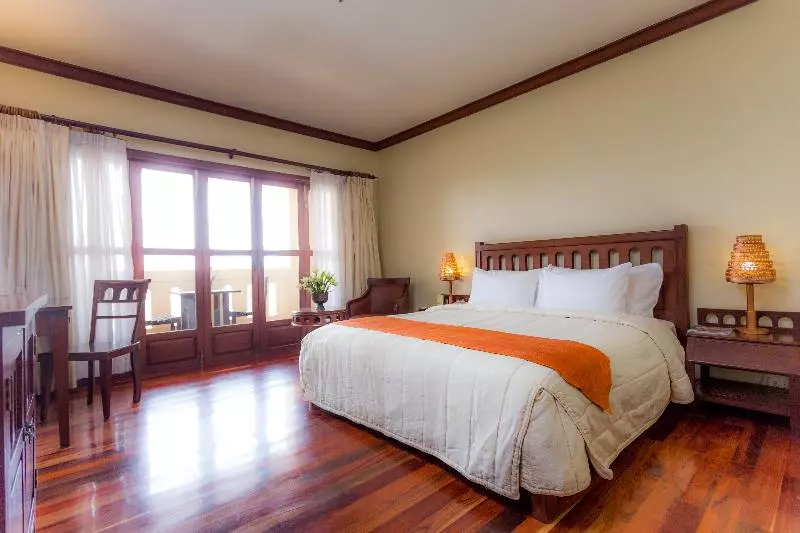デラックスルーム, Royal Angkor Resort & Spa