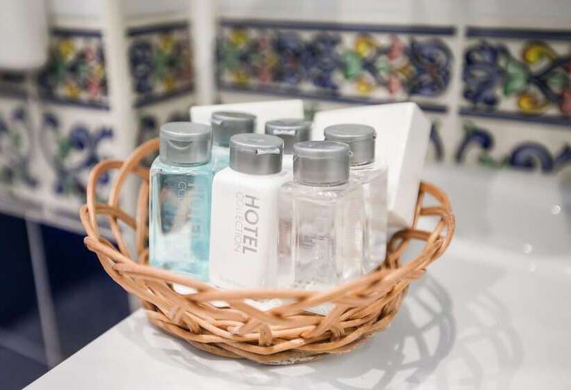 جناح جونيور, Sokol Hotel Suzdal