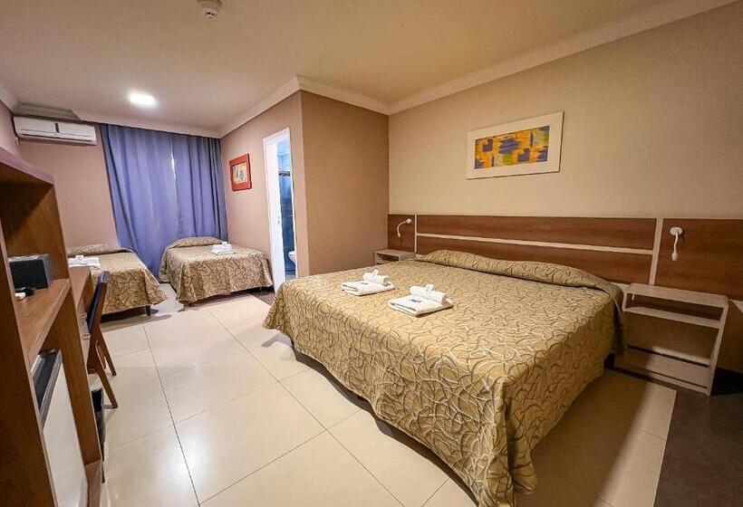 חדר סטנדרט לארבעה, Suíça Hotel By Nordic