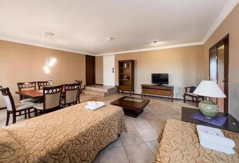 سوئیت پرزیدنت, Suíça Hotel By Nordic