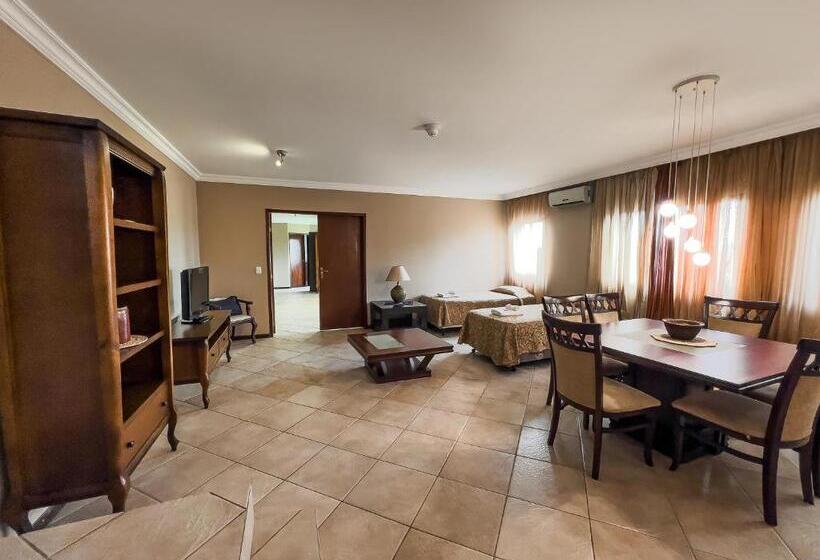 סוויטה נשיאותית, Suíça Hotel By Nordic