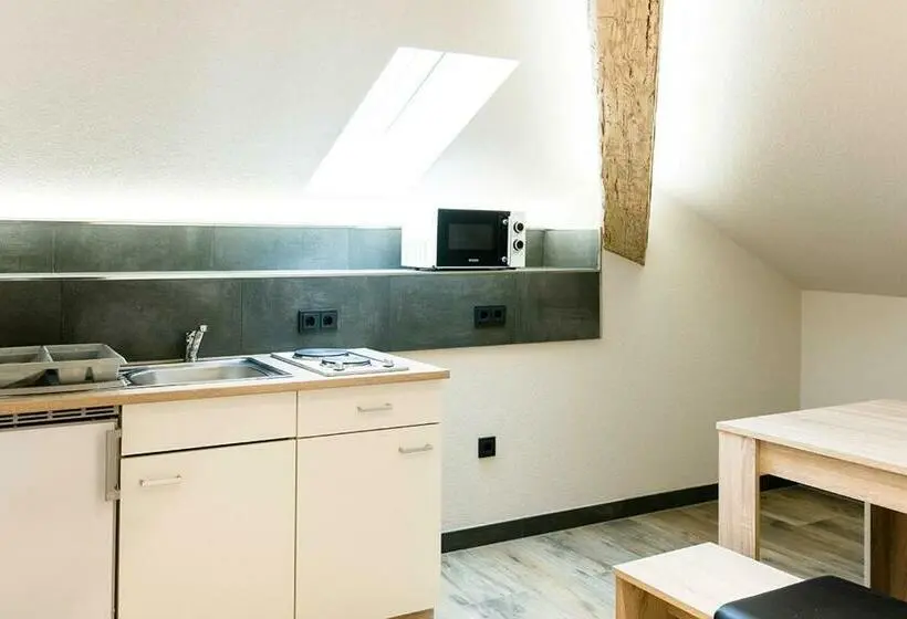 １ベッドルームアパートメント, Bahnhof Erzingen, Hotel, Coffee & More