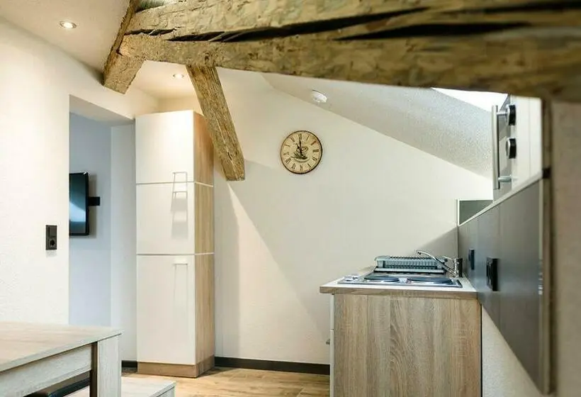 １ベッドルームアパートメント, Bahnhof Erzingen, Hotel, Coffee & More