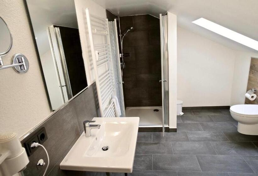 Номер Deluxe, Bahnhof Erzingen, Hotel, Coffee & More