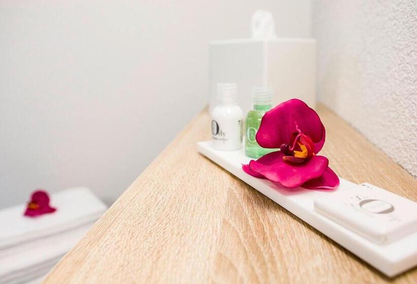 חדר דלוקס, Bahnhof Erzingen, Hotel, Coffee & More