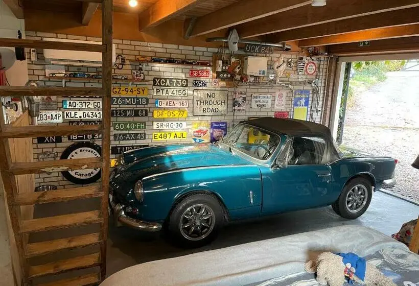 ファミリールーム, Holiday Cottage De Garage Inn