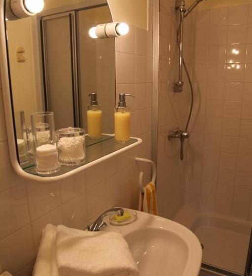 Номер Стандарт, La Bertonnerie En Champagne