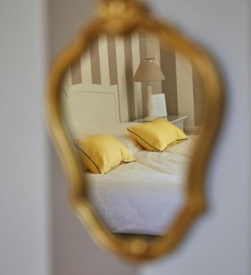 Номер Стандарт, La Bertonnerie En Champagne