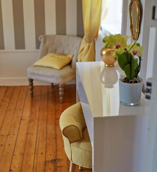 Номер Стандарт, La Bertonnerie En Champagne