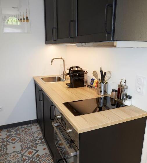 Family Suite, La Bertonnerie En Champagne