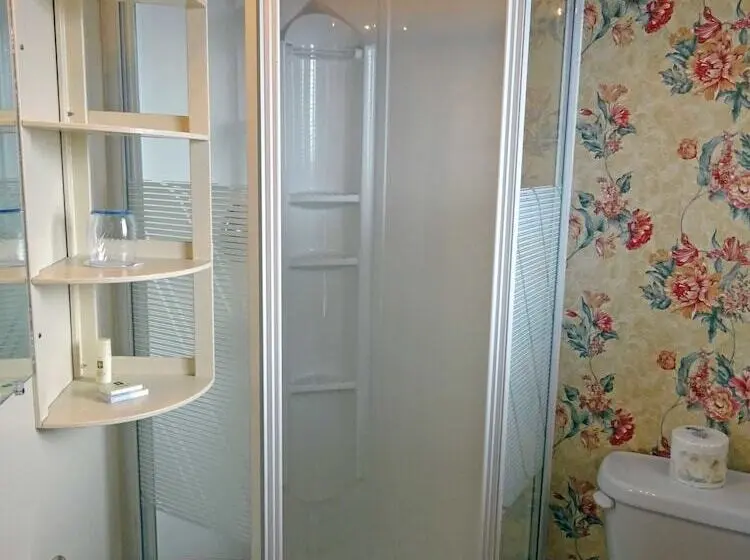 スタンダードシングルルーム, Eagle's Nest Resort