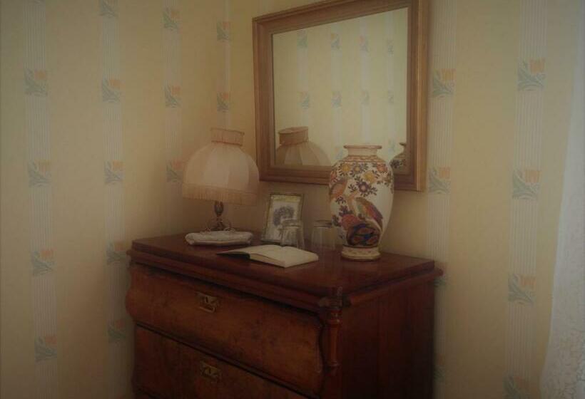 غرفة قياسية, Fredriksons Vilt, Vin & Pensionat