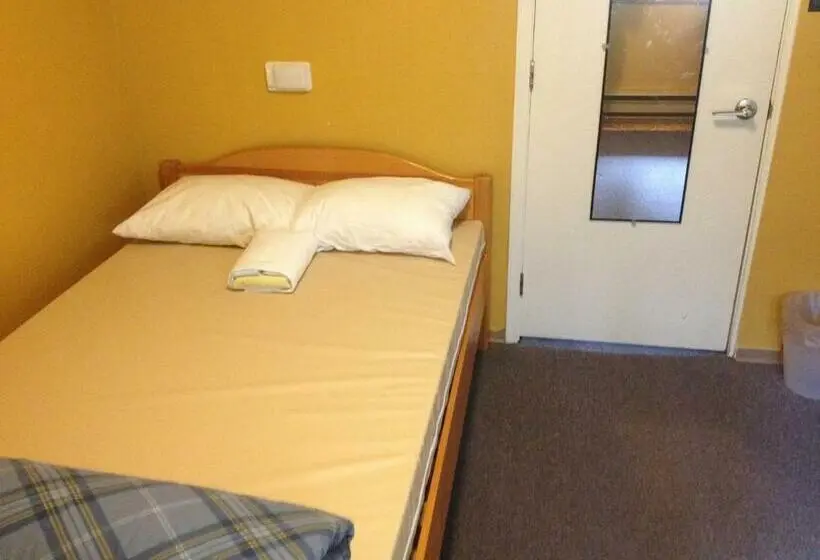 ファミリールーム, Hi Nordegg   Hostel