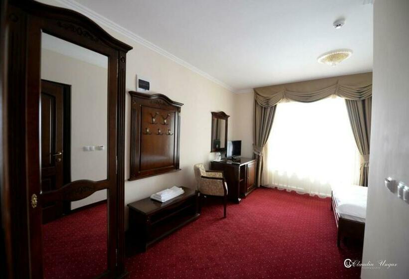 スタンダードルーム, Dallas