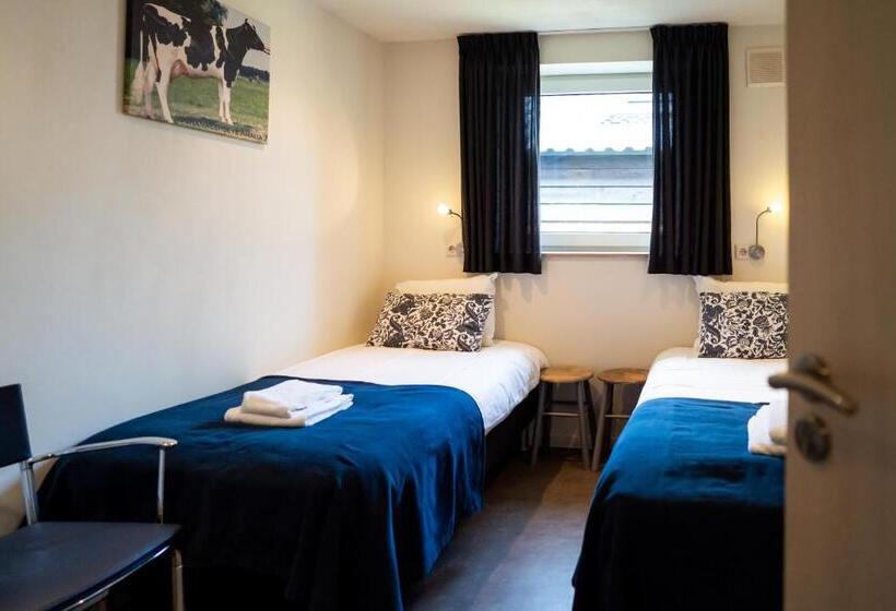 דירת שלושה חדרים, De Johanneshoeve