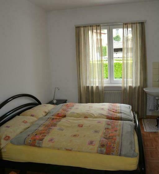 غرفة قياسية حمام مشترك, Ristorante Bironico