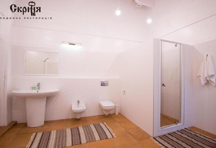 سوییت دوبلکس, Skrinya