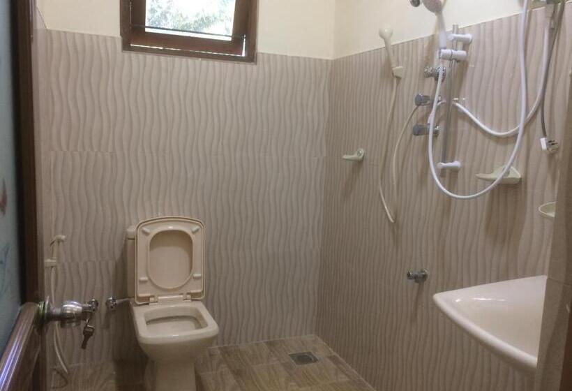 Дом 3 Спальни, Surasa