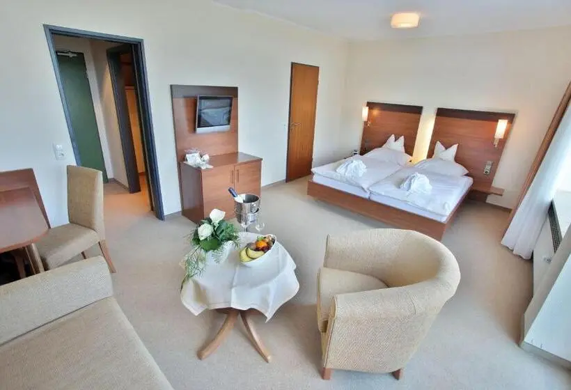バルコニー付スイート, Wiehen Therme