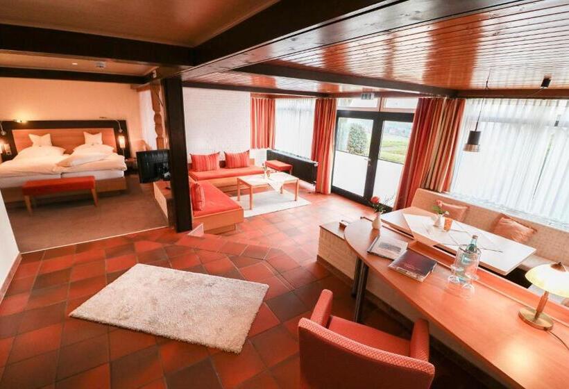 带1个卧室的带阳台的公寓, Wiehen Therme