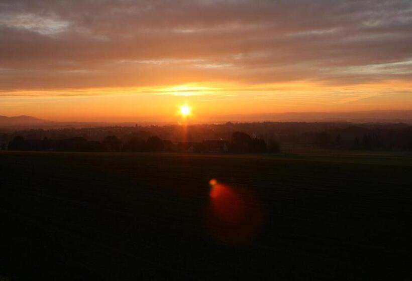 带1个卧室的带阳台的公寓, Wiehen Therme
