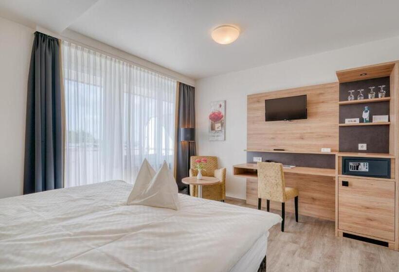 标准间带阳台, Wiehen Therme