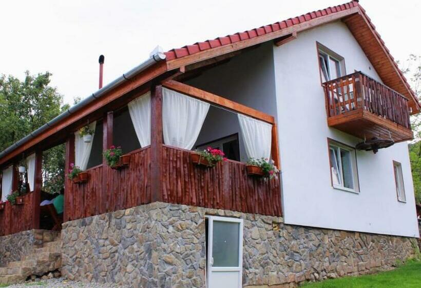 منزل غرفة نوم واحدة, Casa Marandy