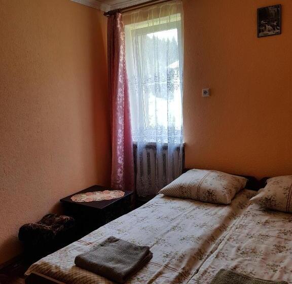 חדר אקונומי, Na Gorbochku